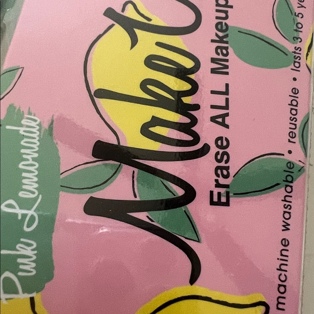 MakeUp Eraser Pink with Lemon Design - Picture 4 of 4